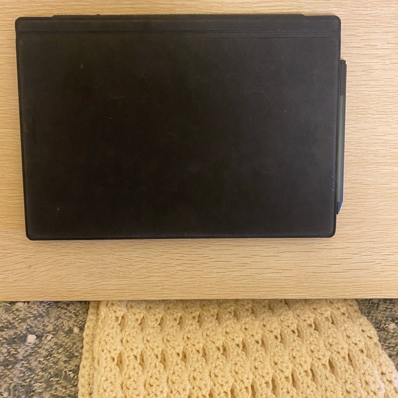 Microsoft surface pro 7 - Picture 2 of 7